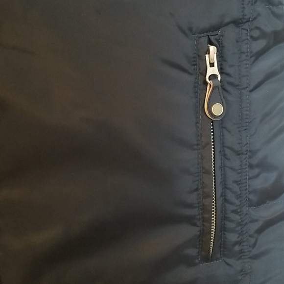 Men's Vintage ENYCE Wood Puffer Vest - Picture 9 of 11